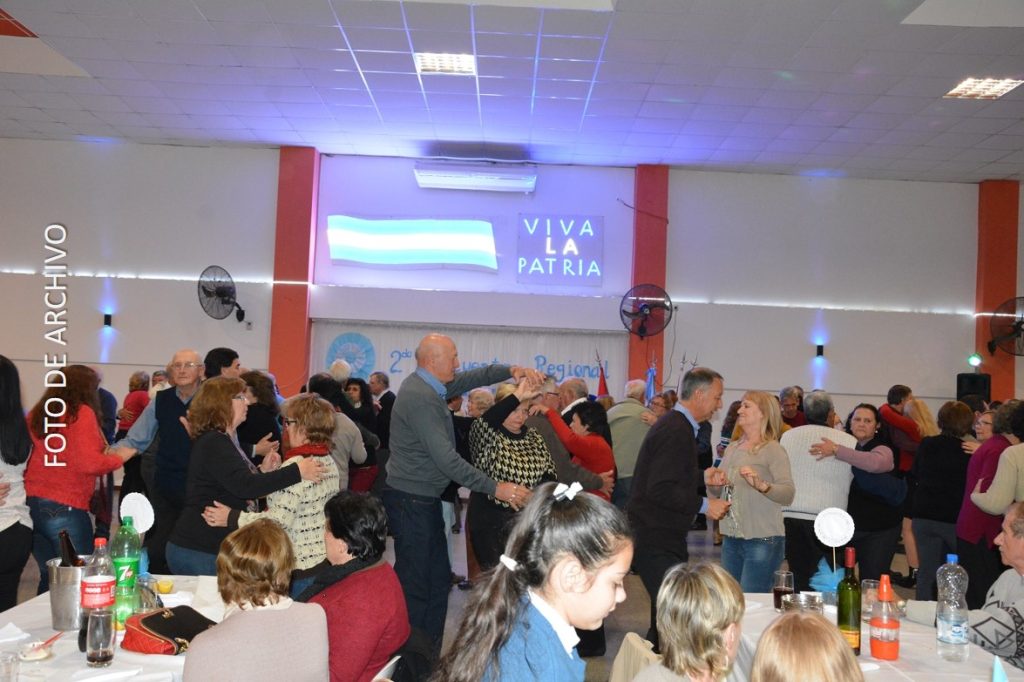 Un nuevo Encuentro para cantarle a la patria se realizará en el Club de abuelos de Avellaneda